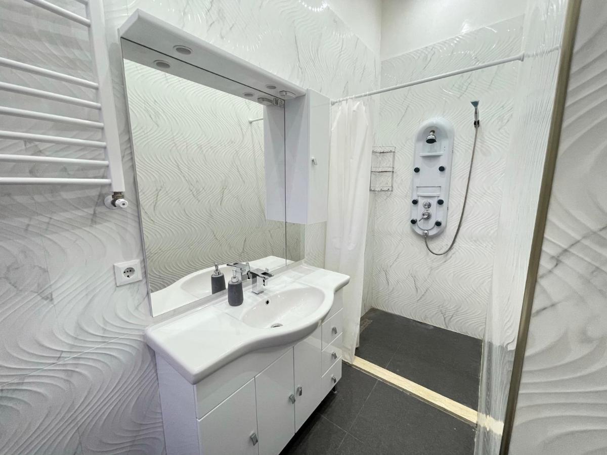 Deluxe Sapphire Residency - 4 Bedrooms Budapest Exterior foto